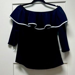 On or off shoulder top- never worn size small
